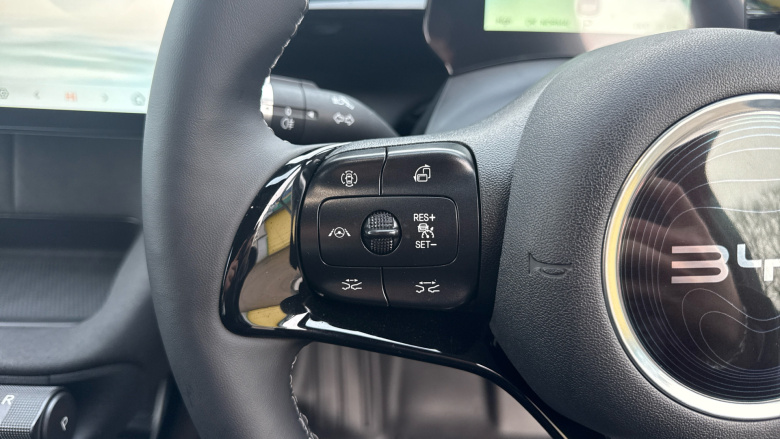 BYD Dolphin 150kW Design 60.4kWh 5dr Auto Electric Hatchback